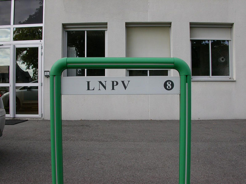 Peinture sur plastiques Javené